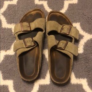 Women’s Birkenstock’s Size 38